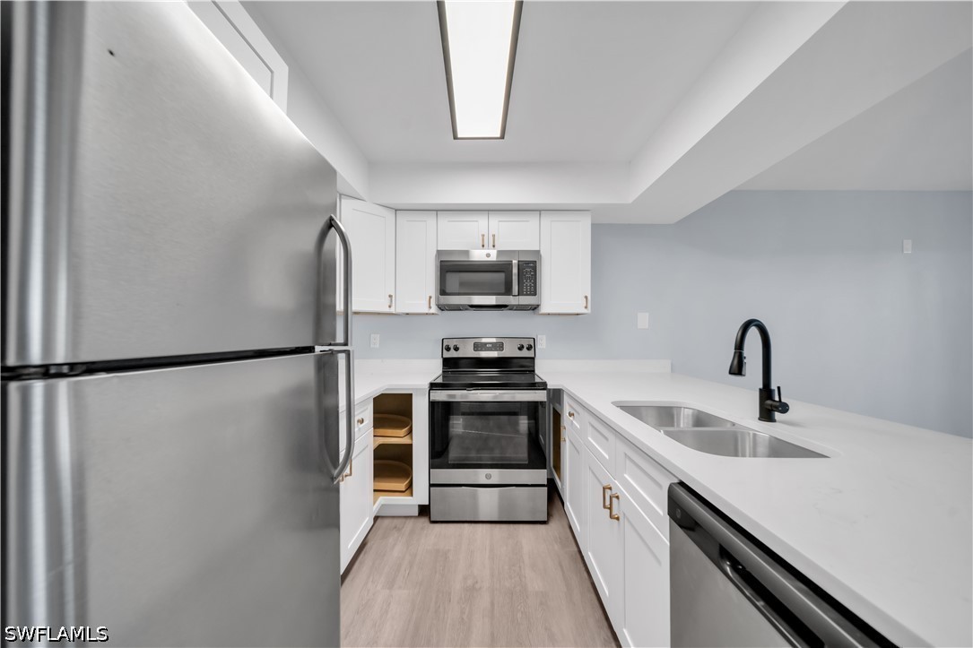 2 Bed Condominium for Sale in North Fort Myers, photo 14