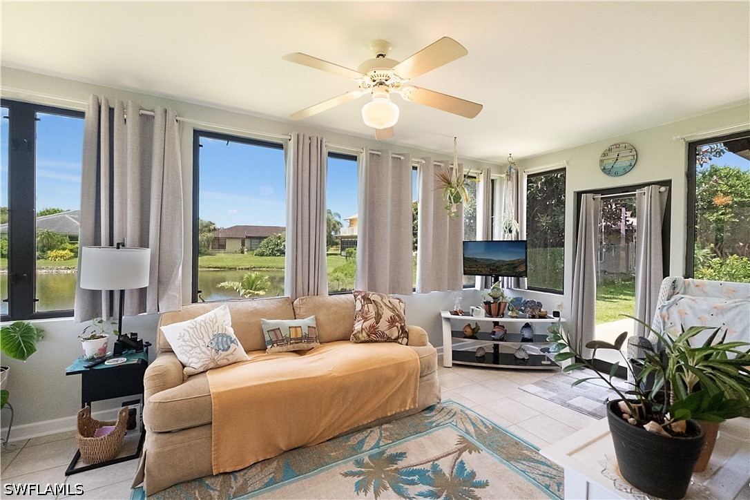 2 Bed Waterfront Home for Sale in Naples, photo 14
