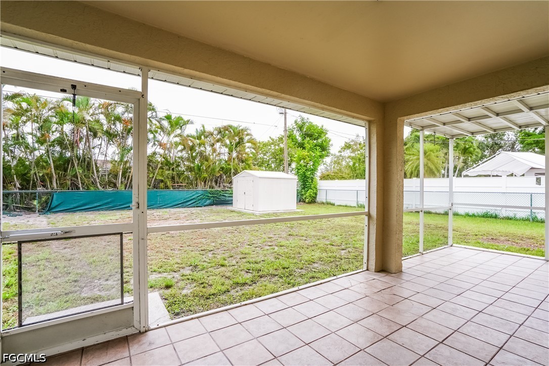 3 Bed SingleFamilyResidence for Sale in Cape Coral, photo 14