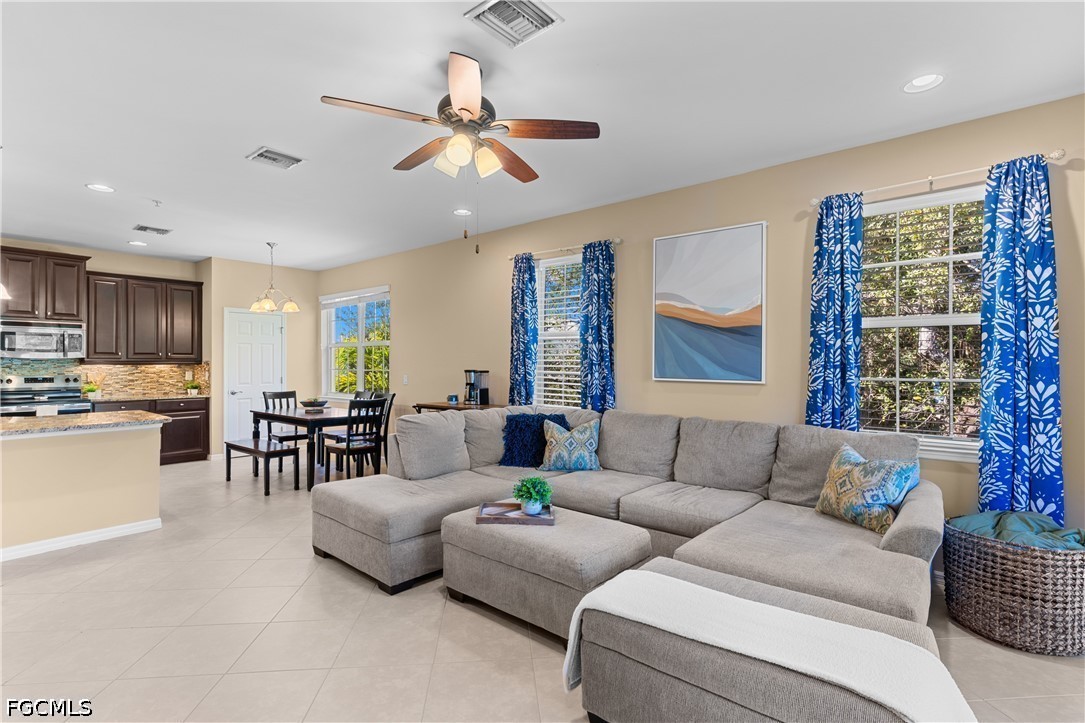 3 Bed Condominium for Sale in Fort Myers, photo 14
