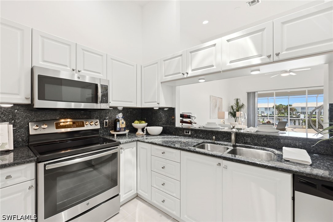 2 Bed Waterfront Home for Sale in Stella Maris, photo 14