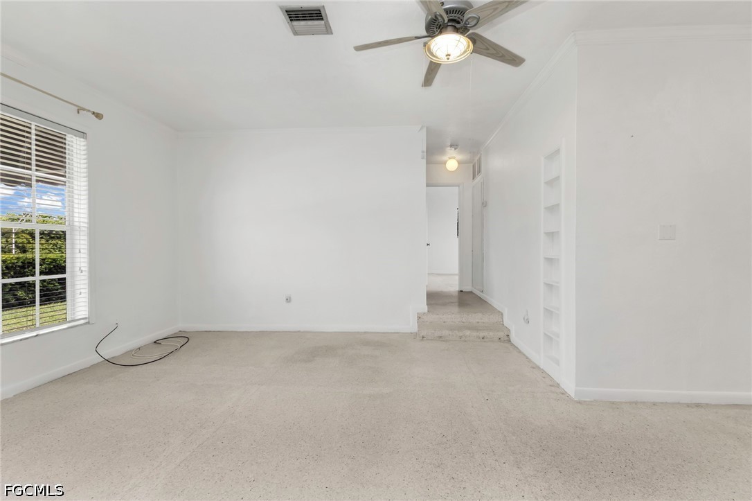 3 Bed SingleFamilyResidence for Sale in Port Charlotte, photo 14