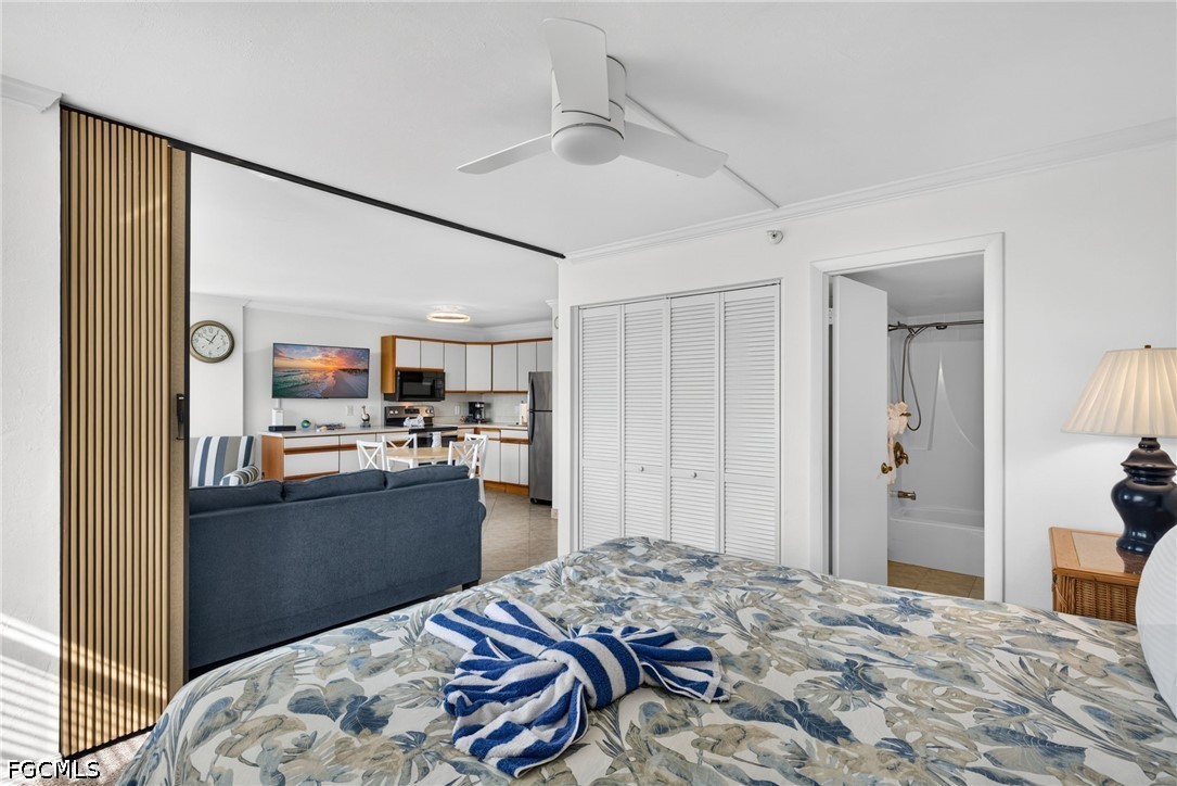 1 Bed Waterfront Home for Sale in Fort Myers Beach, photo 14