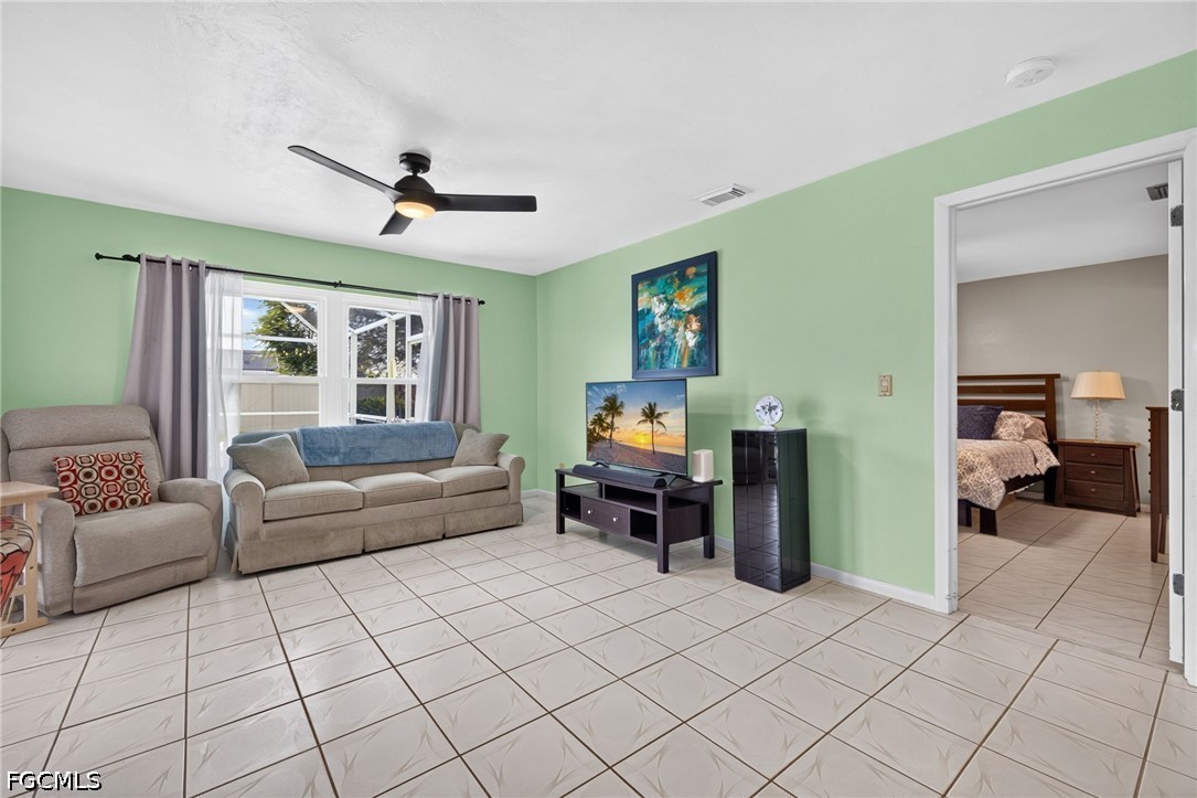 3 Bed Pool Home for Sale in Cape Coral, photo 14