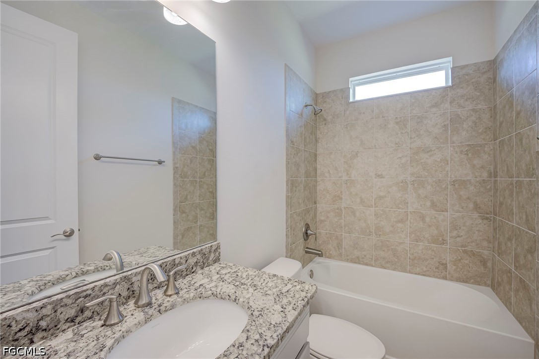 3 Bed Waterfront Home for Sale in Brightwater Lagoon, photo 14