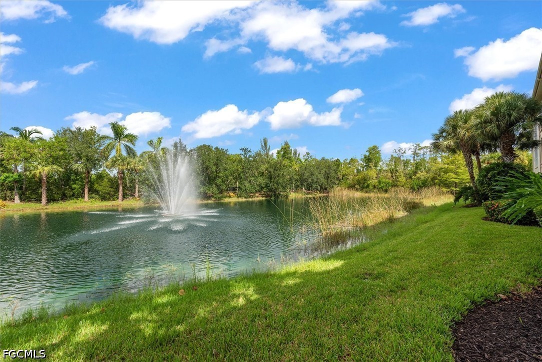 2 Bed Waterfront Home for Sale in Fort Myers, photo 14