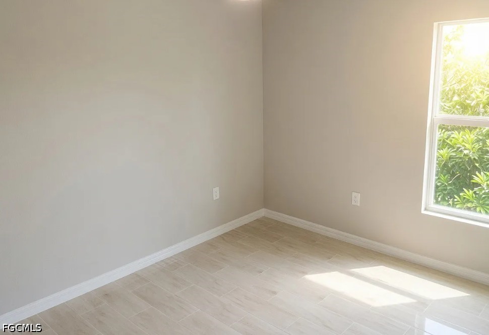 4 Bed SingleFamilyResidence for Sale in Cape Coral, photo 14