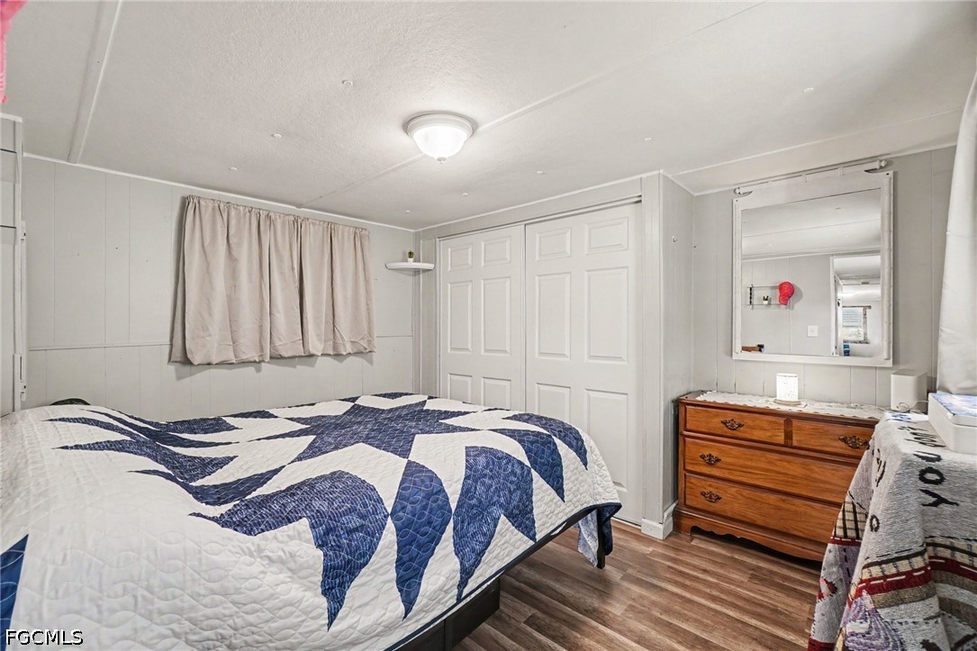 2 Bed ManufacturedHome for Sale in North Fort Myers, photo 14