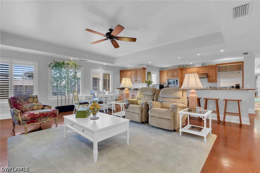 4 Bed Townhouse for Sale in Sandy Cay, photo 14