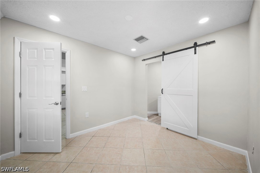 5 Bed Duplex for Sale in Sunset Cove, photo 14