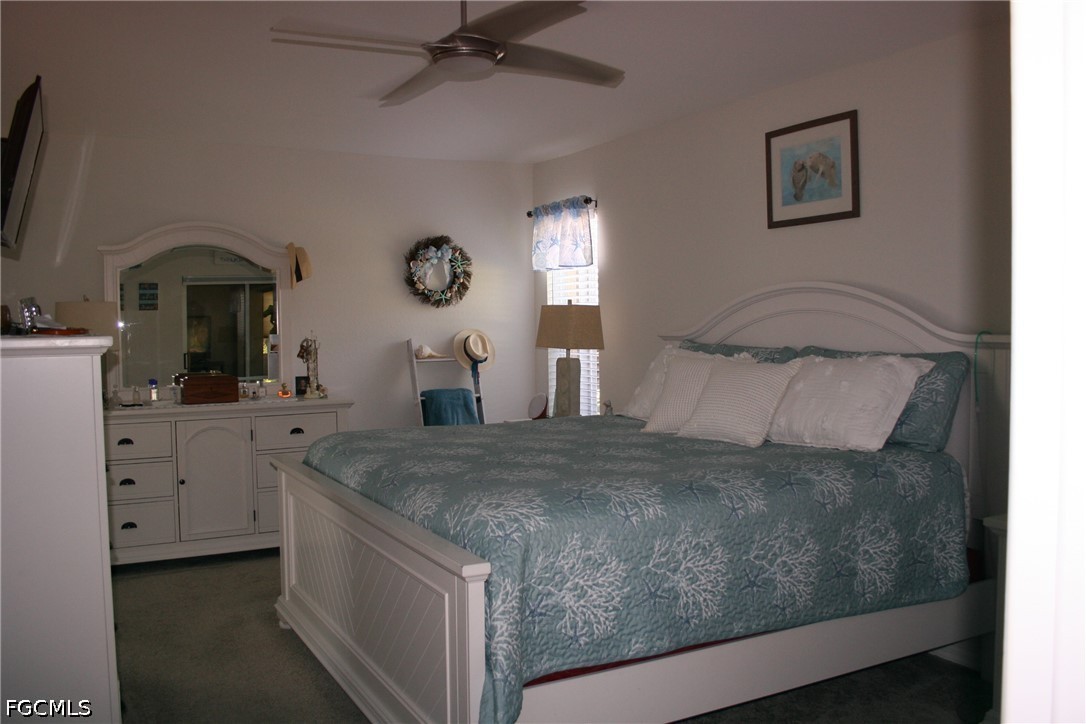2 Bed SingleFamilyResidence for Sale in North Fort Myers, photo 14