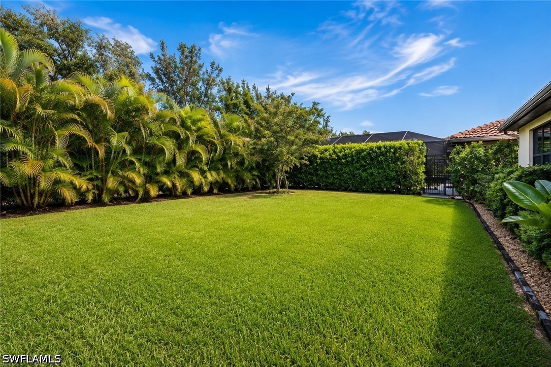 3 Bed SingleFamilyResidence for Sale in Naples, photo 14