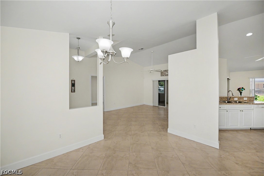 3 Bed SingleFamilyResidence for Sale in Cape Coral, photo 14