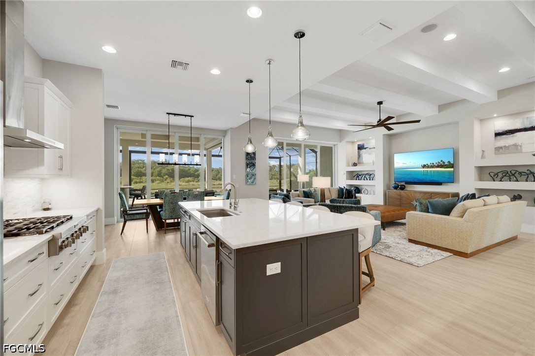4 Bed Pool Home for Sale in Wildblue, photo 14