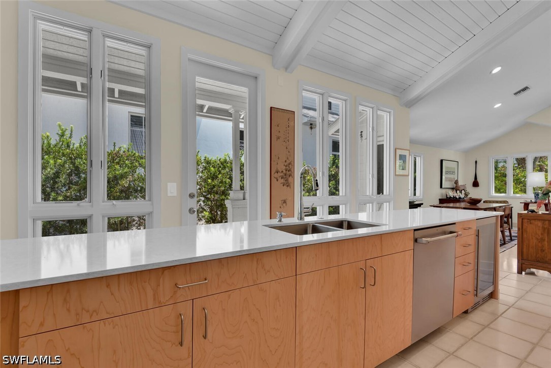 4 Bed SingleFamilyResidence for Sale in Naples, photo 14