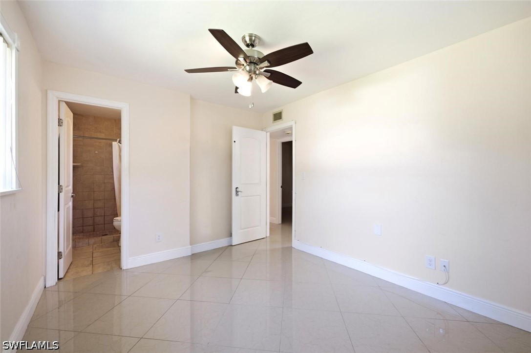 3 Bed SingleFamilyResidence for Sale in Naples, photo 14