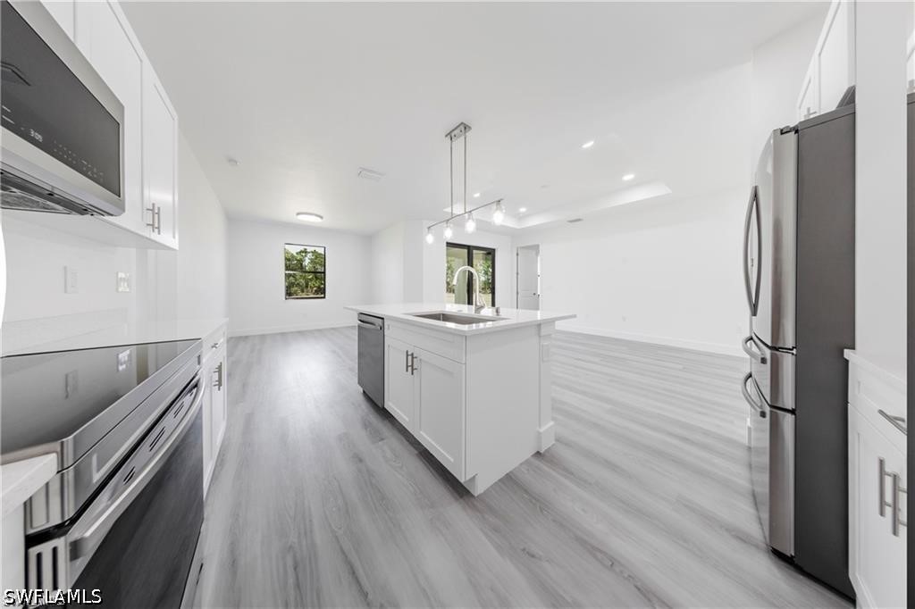 3 Bed SingleFamilyResidence for Sale in Lehigh Acres, photo 14