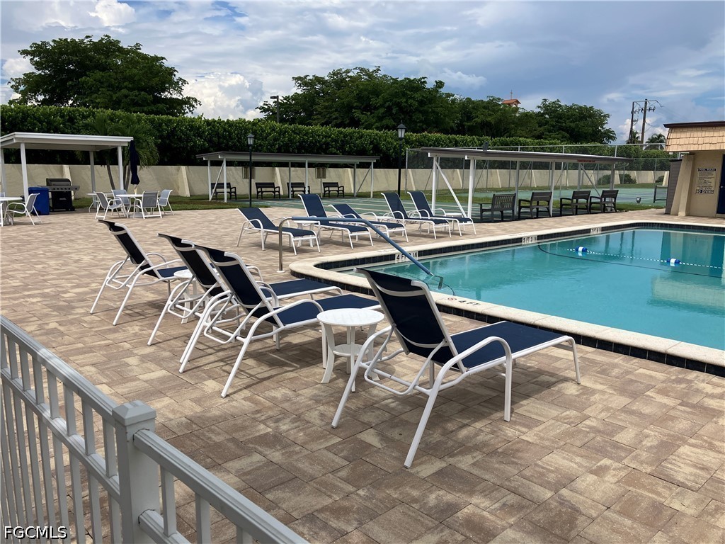 1 Bed Attached for Sale in Fort Myers, photo 14