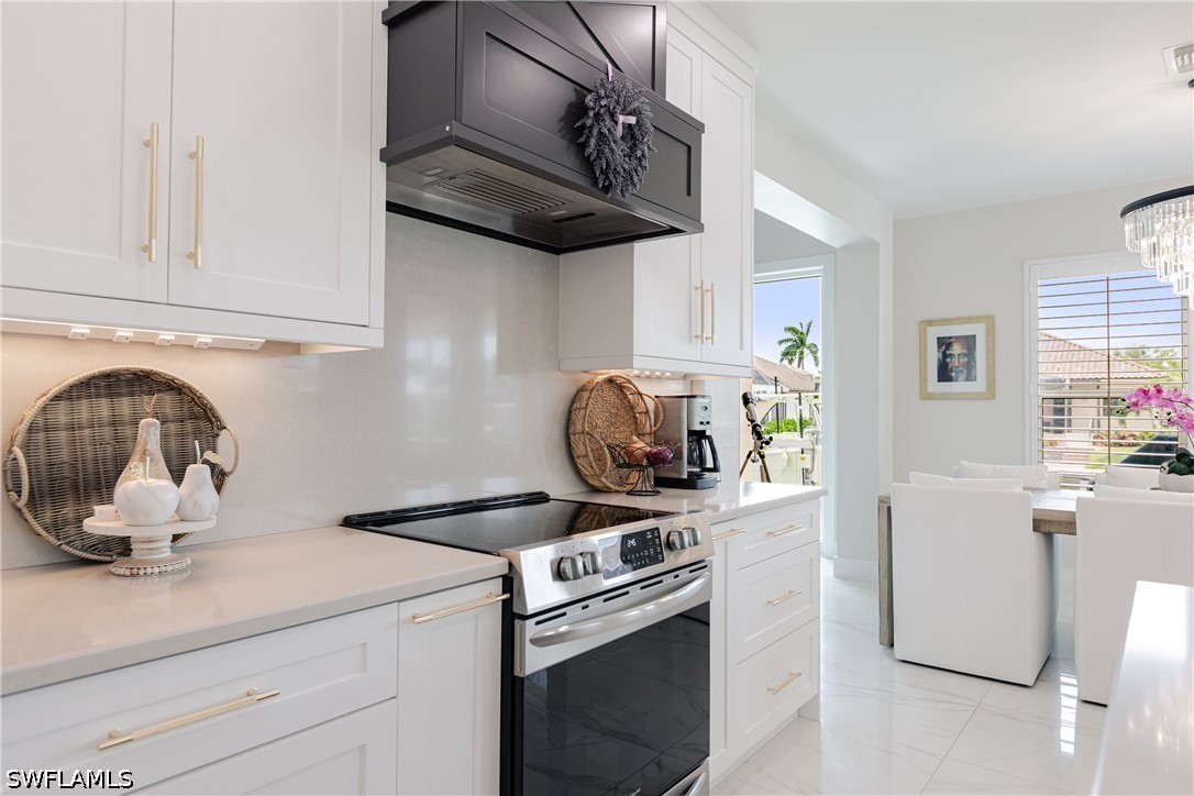 3 Bed Pool Home for Sale in Marco Beach, photo 14