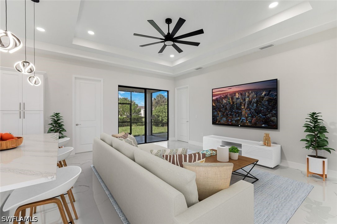 3 Bed SingleFamilyResidence for Sale in Lehigh Acres, photo 14
