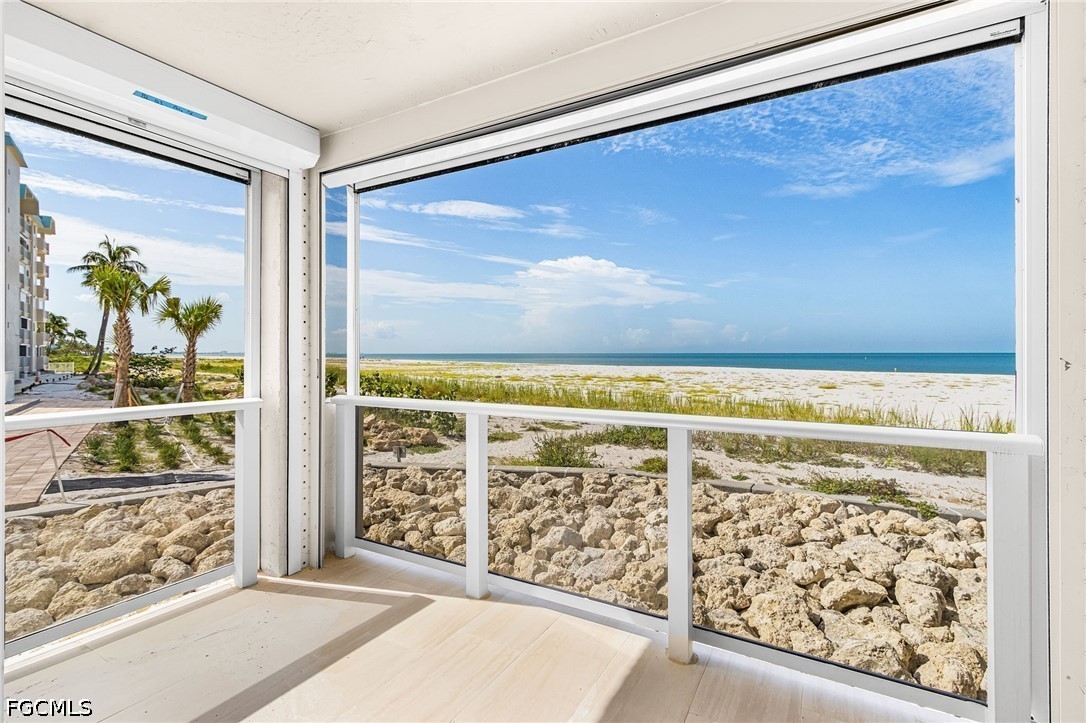 2 Bed Waterfront Home for Sale in Fort Myers Beach, photo 14