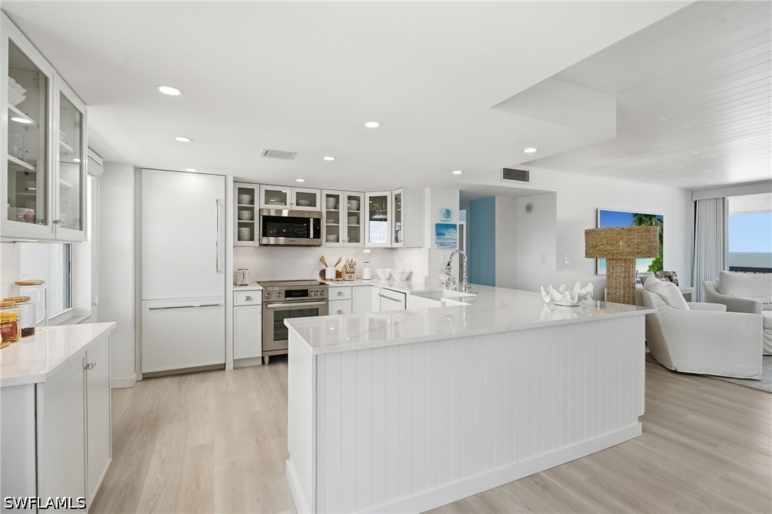 2 Bed Waterfront Home for Sale in Ambassador Condo, photo 14