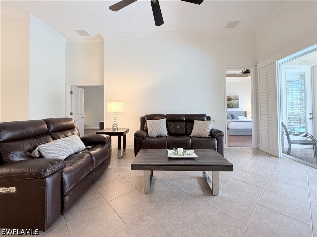 3 Bed Pool Home for Sale in Madison Park, photo 14