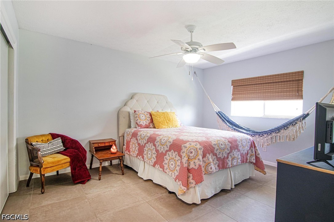 3 Bed SingleFamilyResidence for Sale in Cape Coral, photo 14