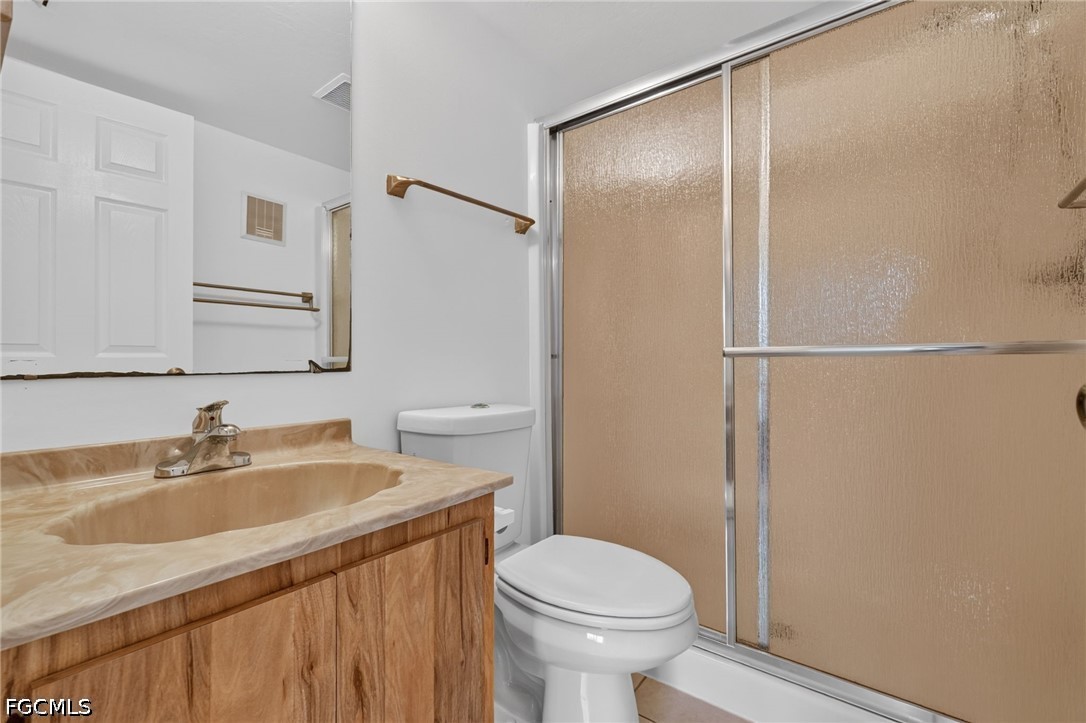 2 Bed Condominium for Sale in Fort Myers, photo 14
