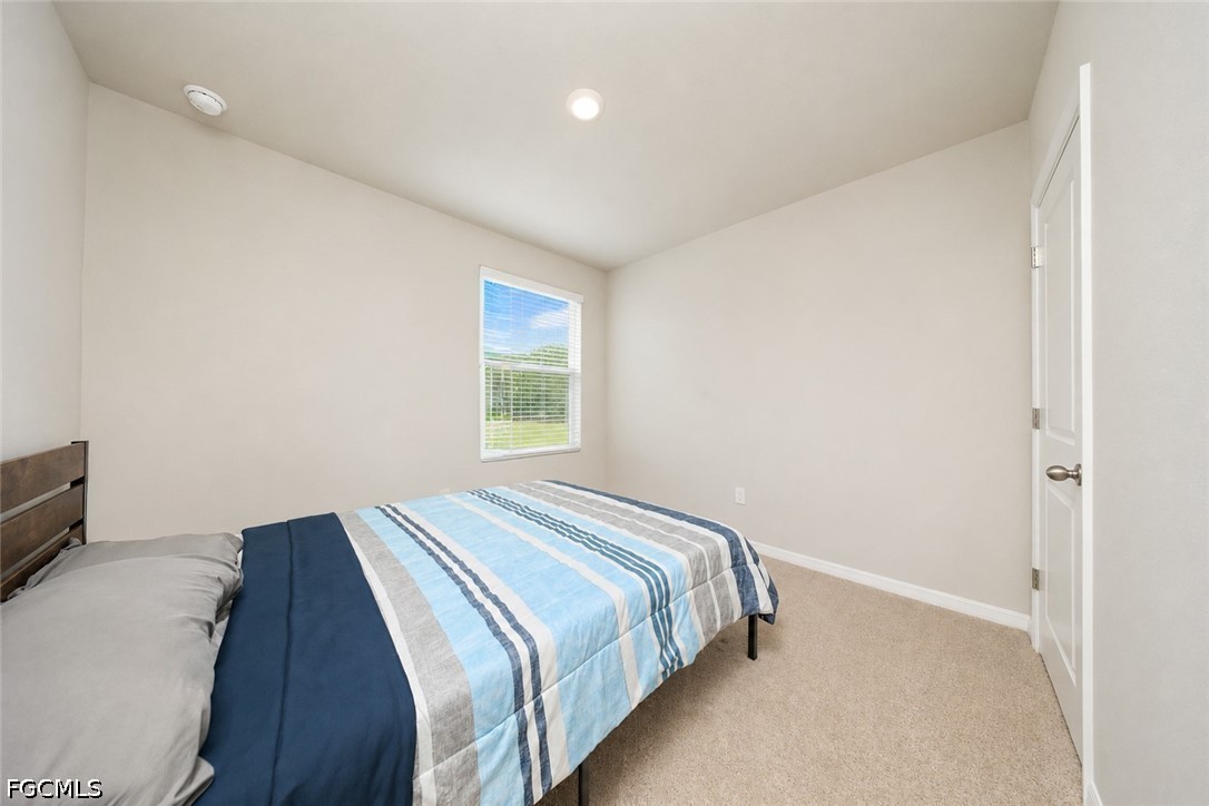 4 Bed SingleFamilyResidence for Sale in Lehigh Acres, photo 14