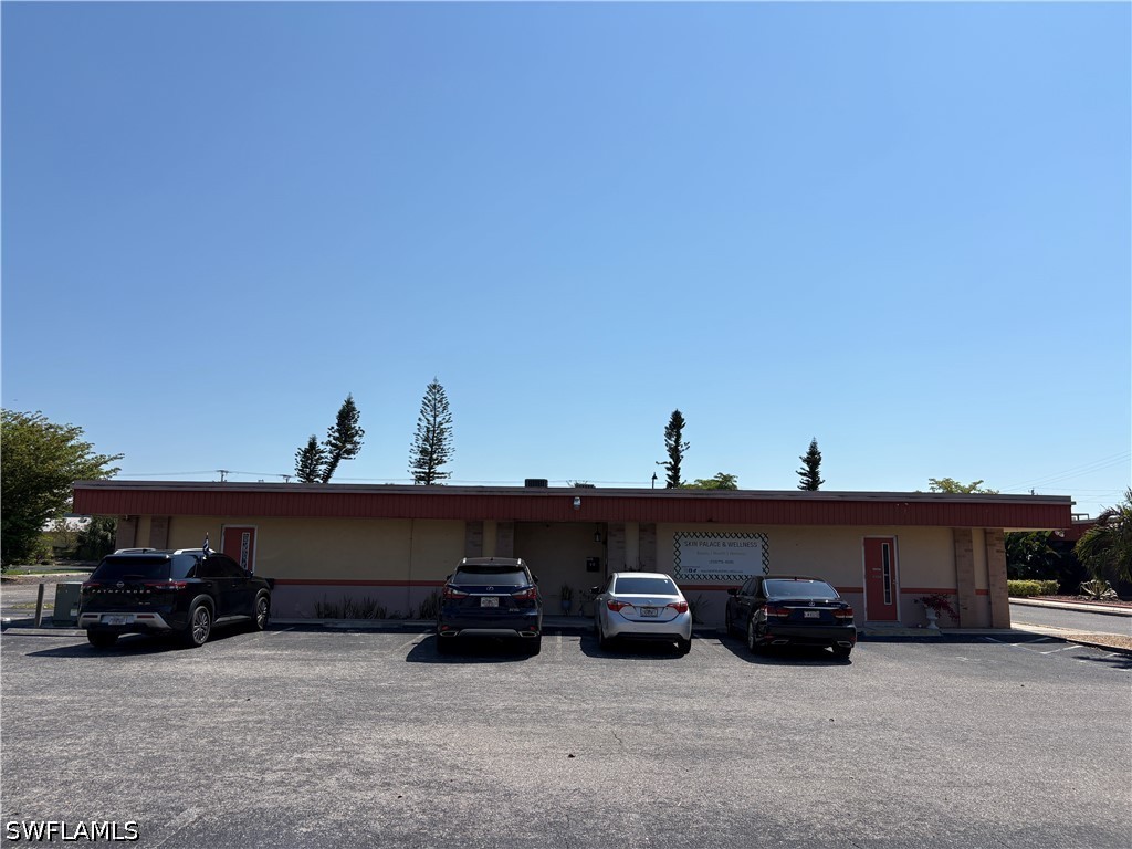 Office for Sale in Fort Myers, photo 14