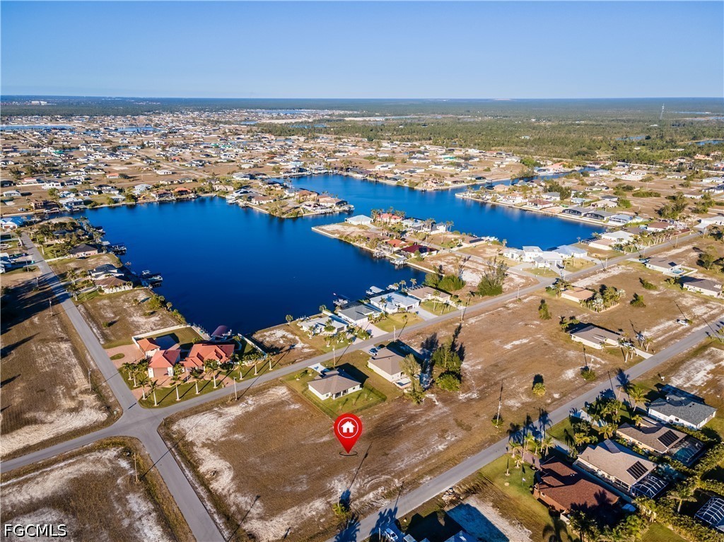 Residential for Sale in Cape Coral, photo 14