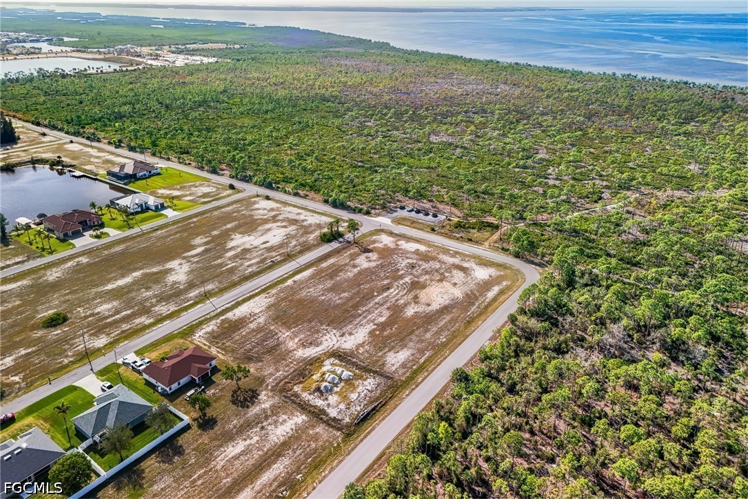 Residential for Sale in Cape Coral, photo 14