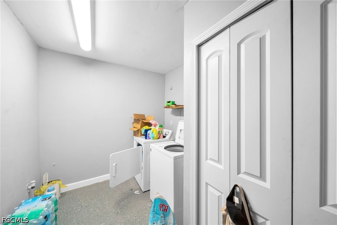 3 Bed SingleFamilyResidence for Sale in Lehigh Acres, photo 14
