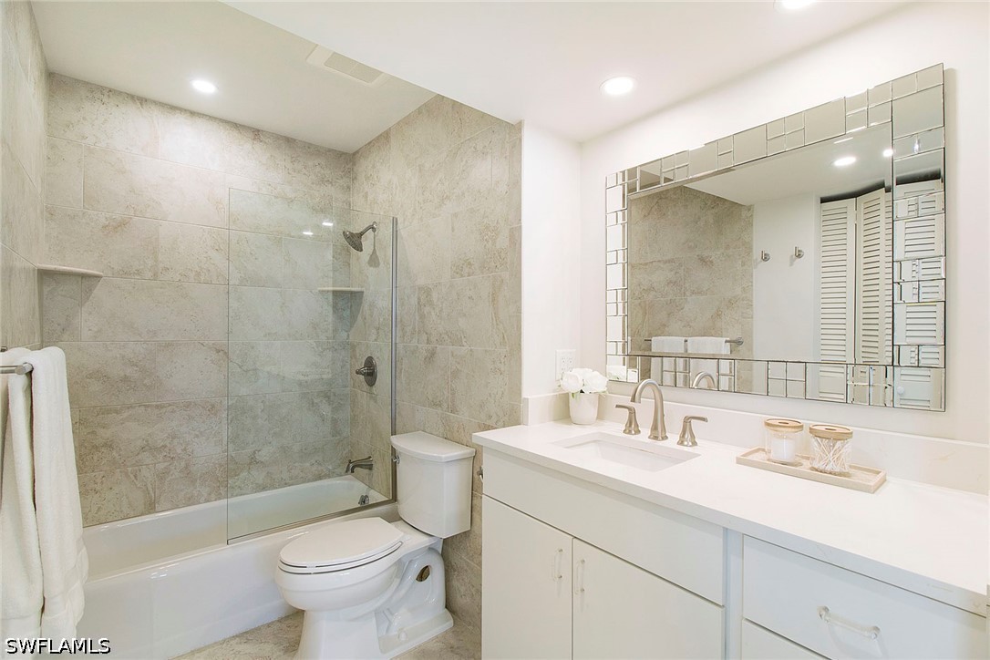 2 Bed Waterfront Home for Sale in Naples, photo 14