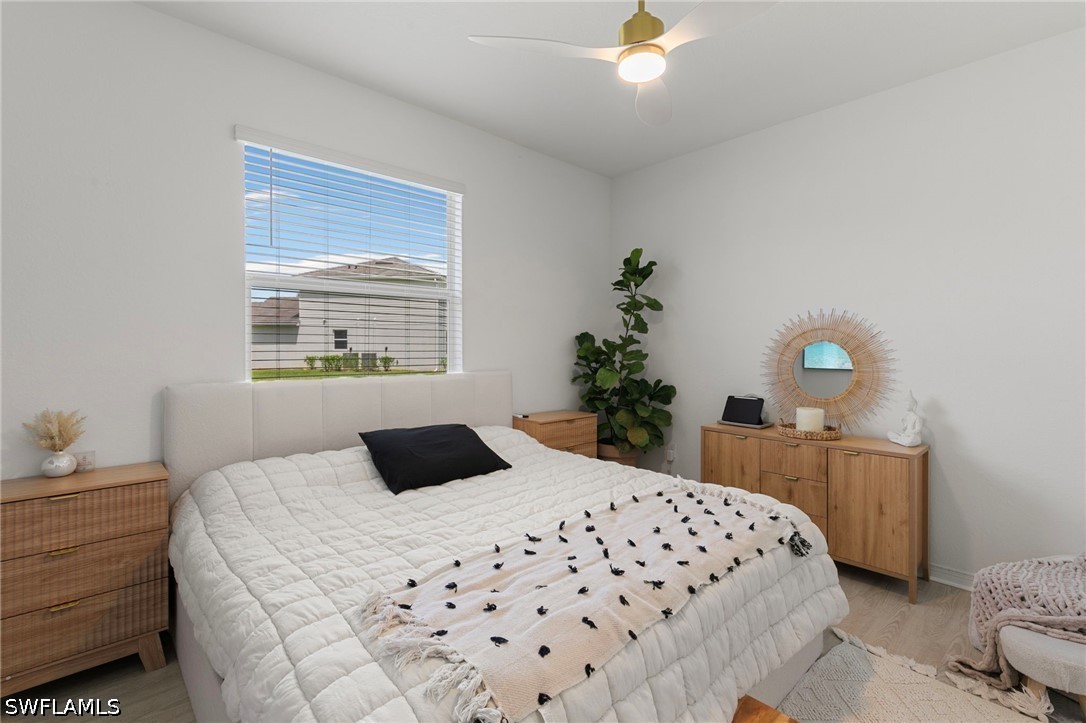 3 Bed Attached for Sale in Naples, photo 14