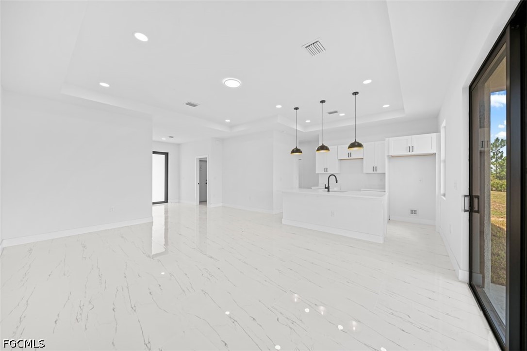 3 Bed SingleFamilyResidence for Sale in Lehigh Acres, photo 14