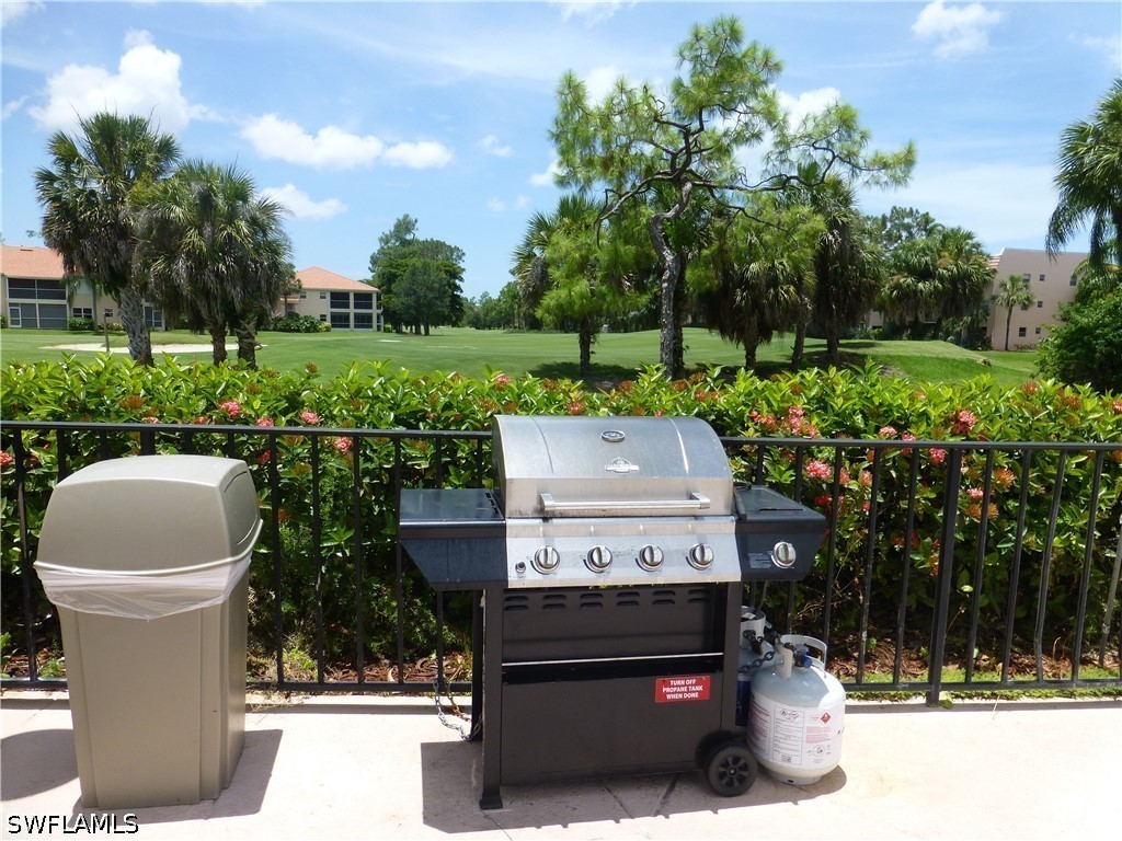 1 Bed Condominium for Sale in Naples, photo 14