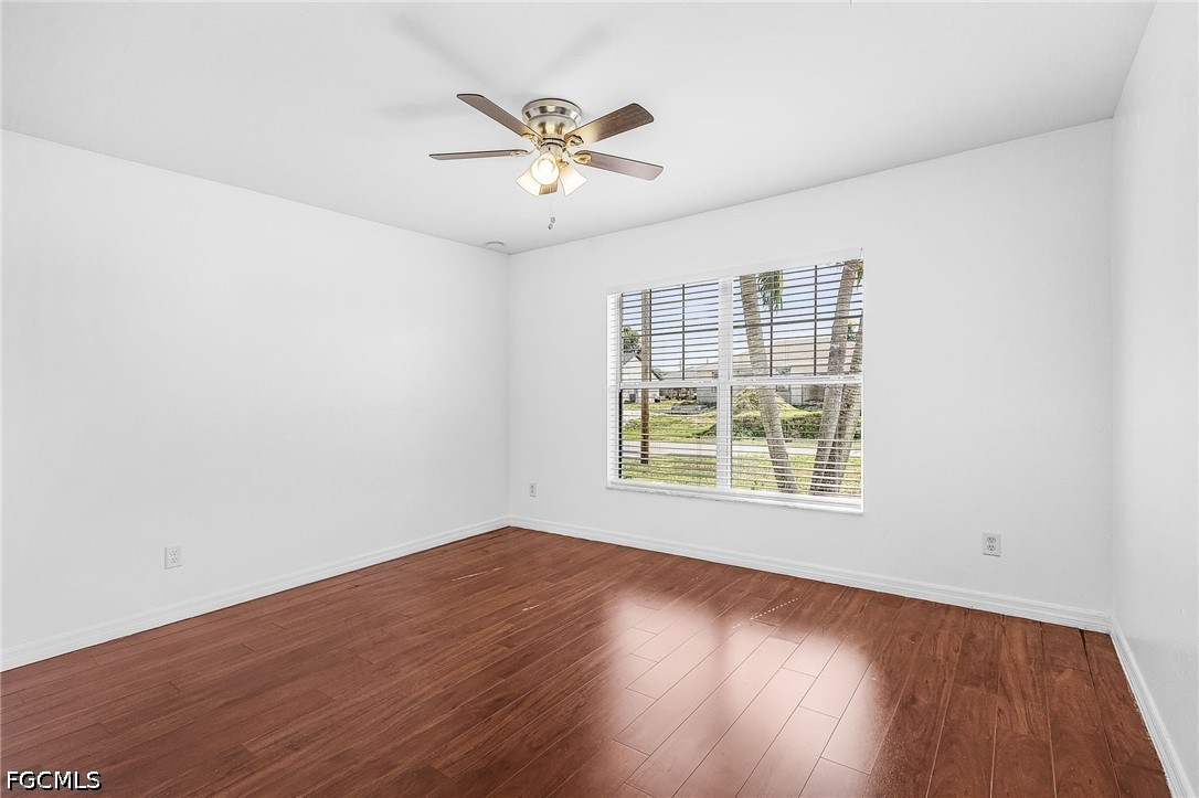 4 Bed SingleFamilyResidence for Sale in Cape Coral, photo 14
