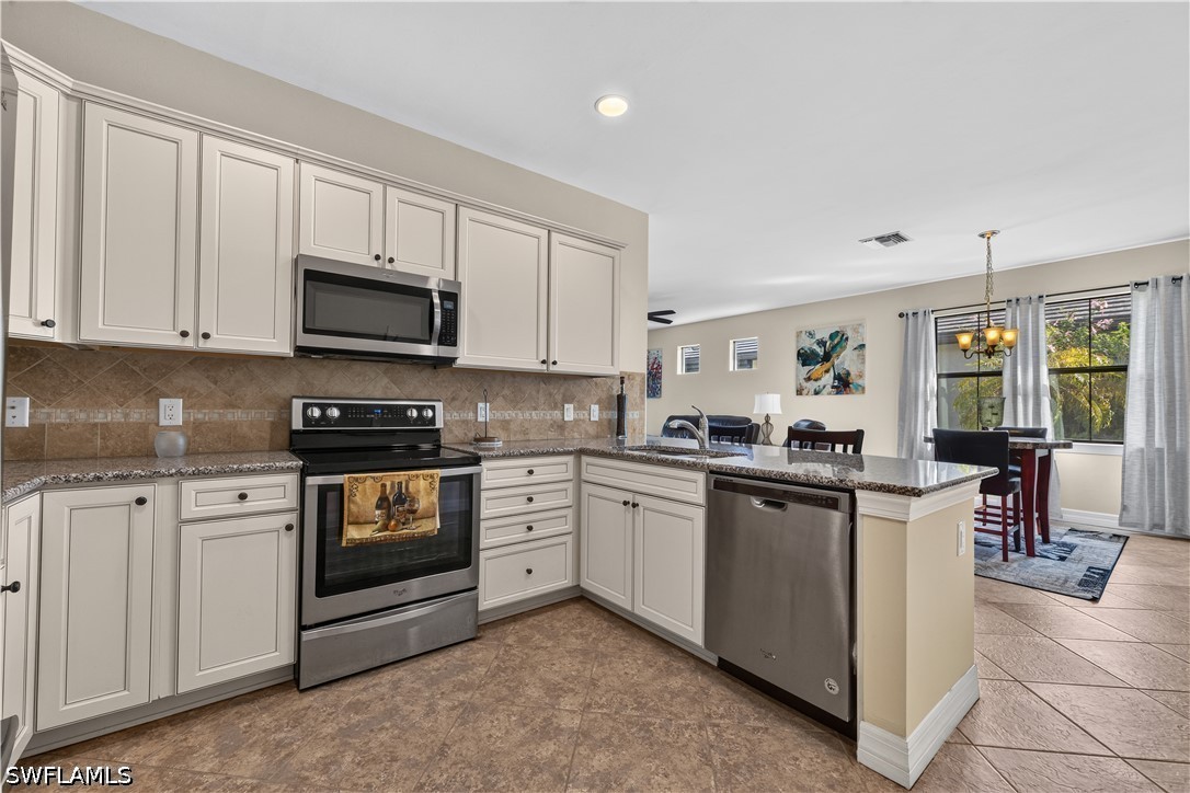 2 Bed Attached for Sale in Del Webb, photo 14