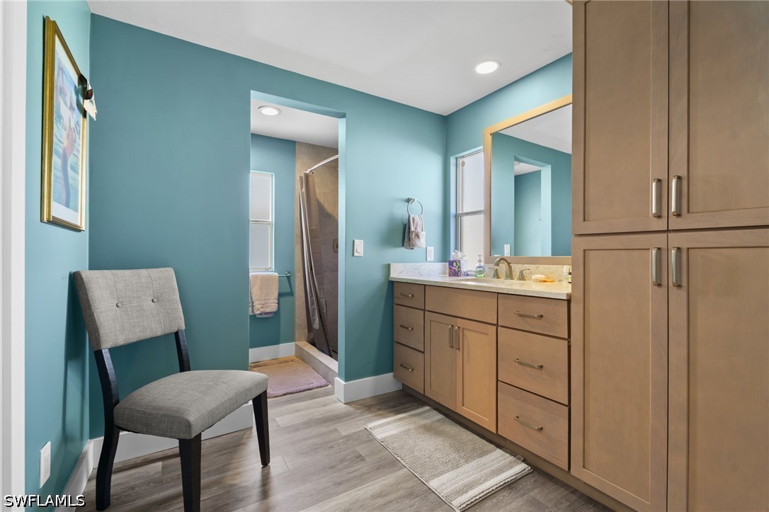 2 Bed ManufacturedHome for Sale in Naples, photo 14