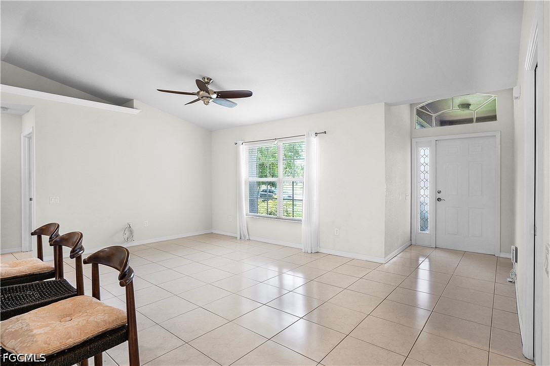 3 Bed SingleFamilyResidence for Sale in Cape Coral, photo 14
