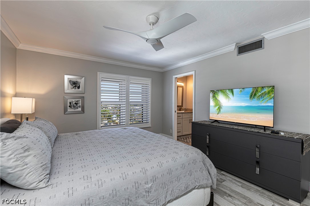 3 Bed Waterfront Home for Sale in North Shore Place, photo 14