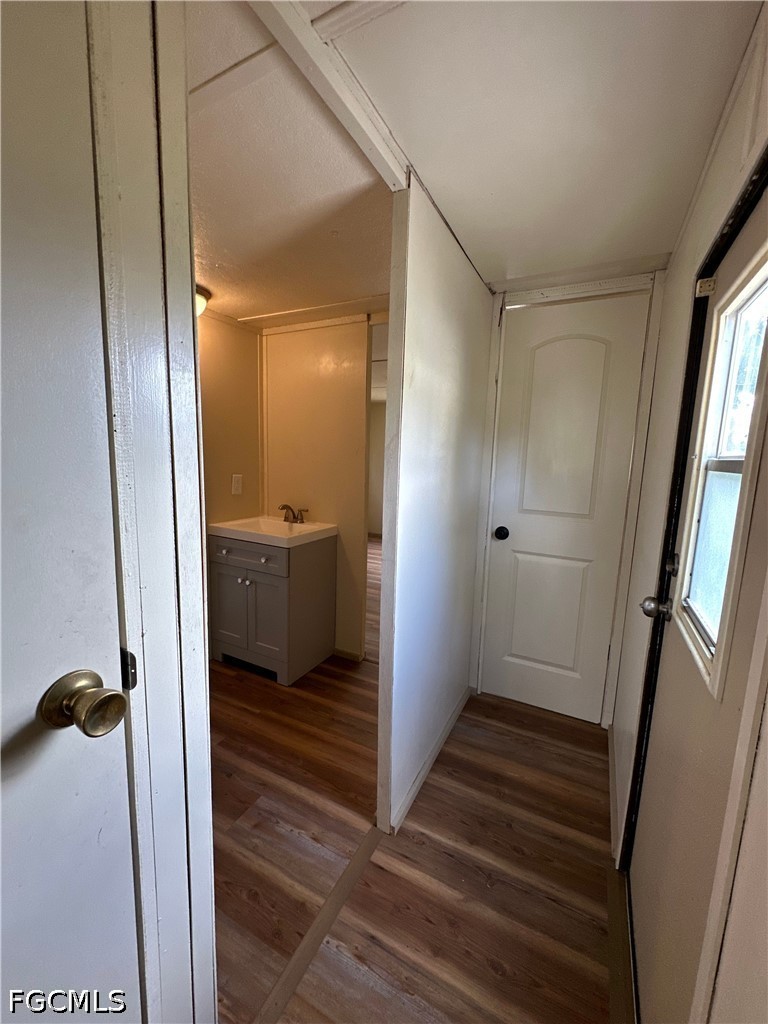 1 Bed Condominium for Sale in North Fort Myers, photo 14