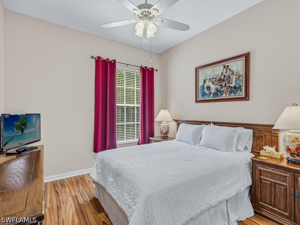 3 Bed Pool Home for Sale in Island Walk, photo 14