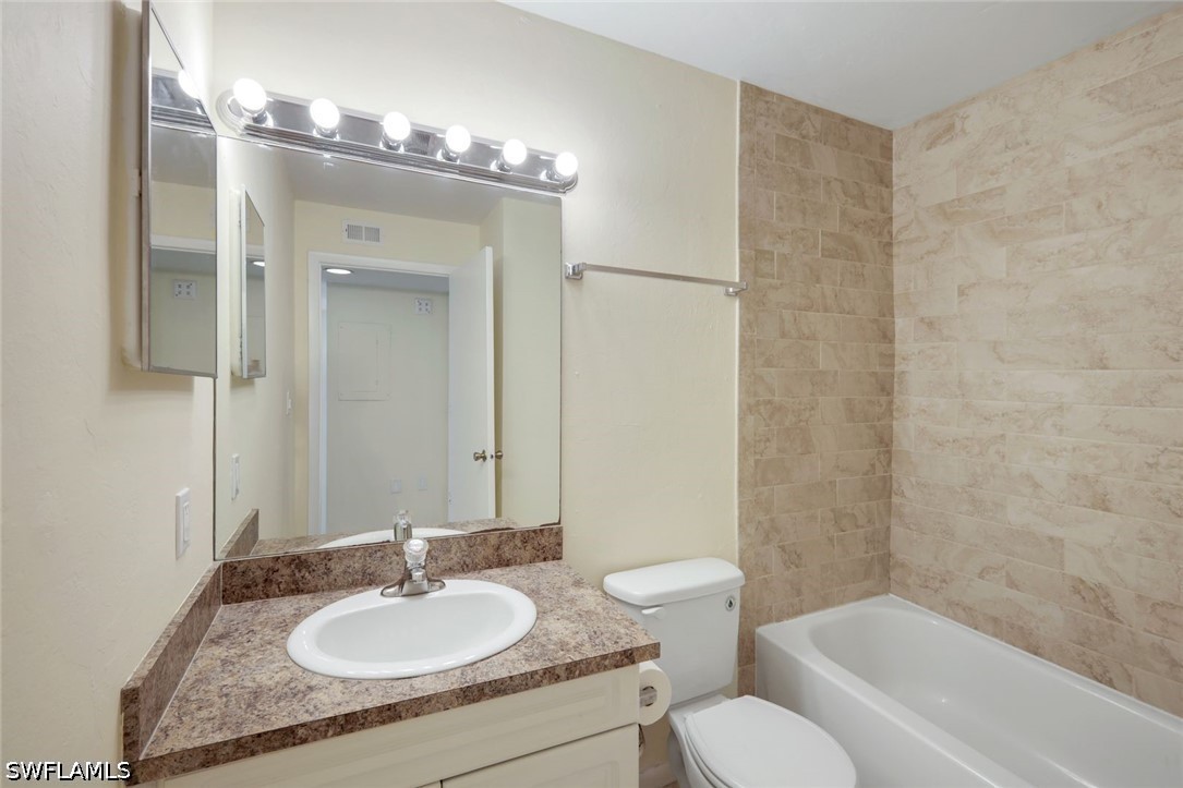1 Bed Condominium for Sale in The Greens, photo 14