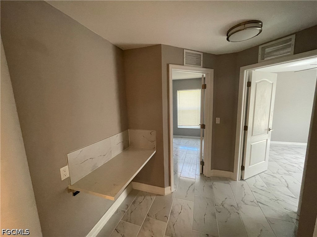 3 Bed SingleFamilyResidence for Sale in Cape Coral, photo 14