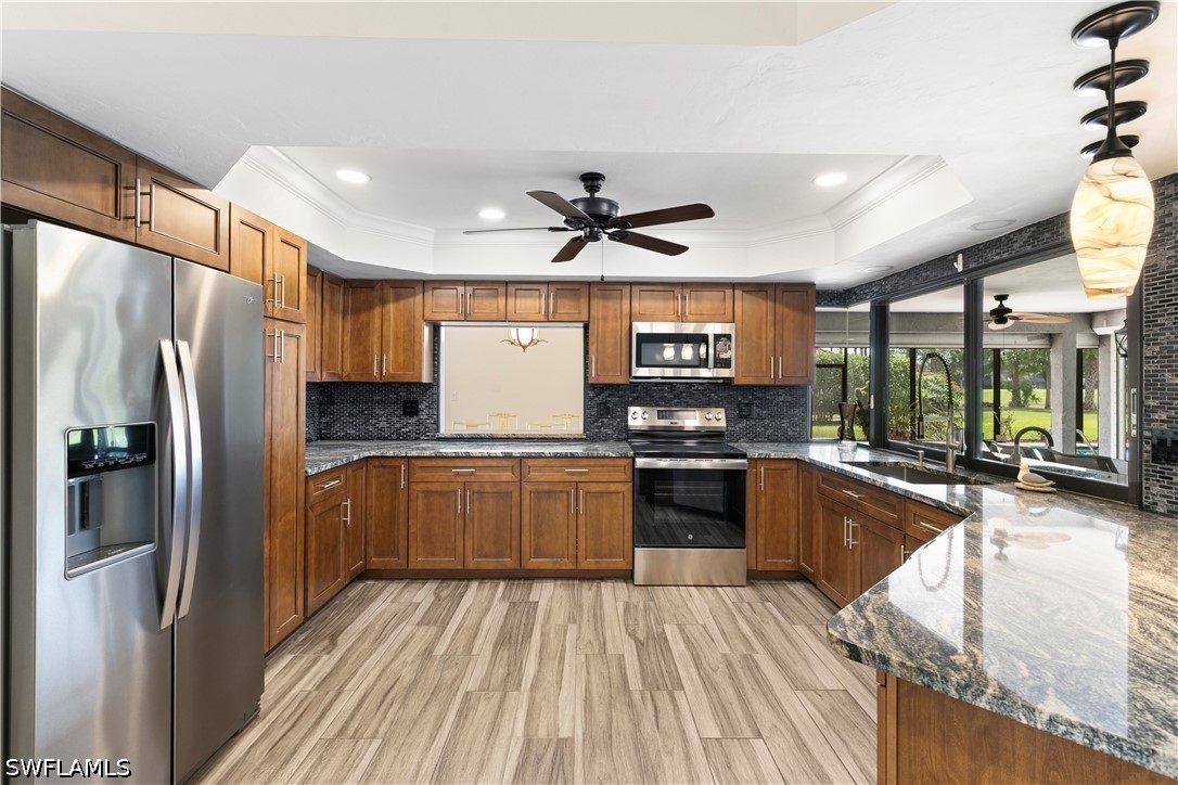 3 Bed Pool Home for Sale in Naples, photo 14