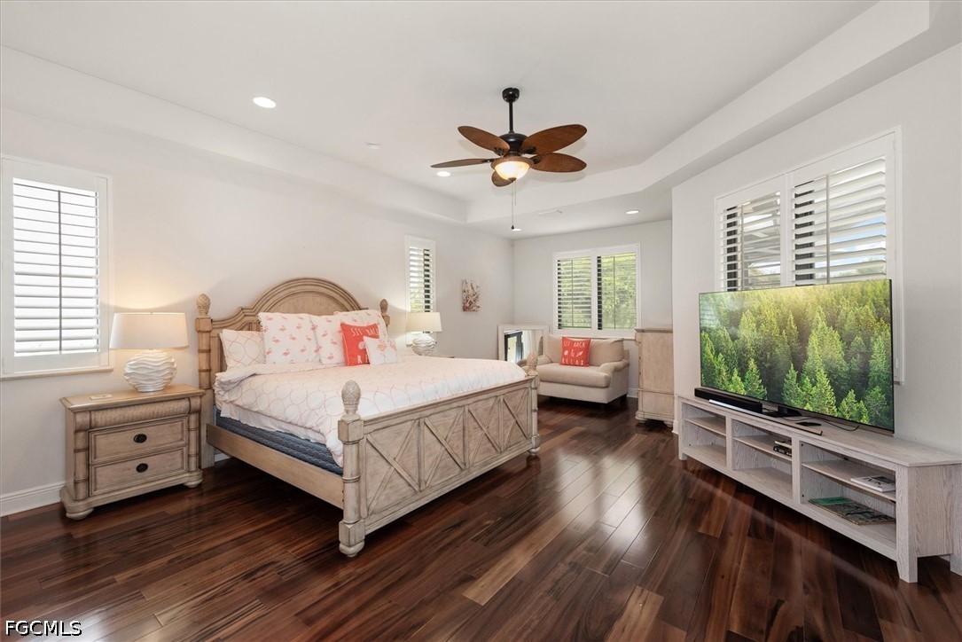 4 Bed Pool Home for Sale in Sanibel, photo 14