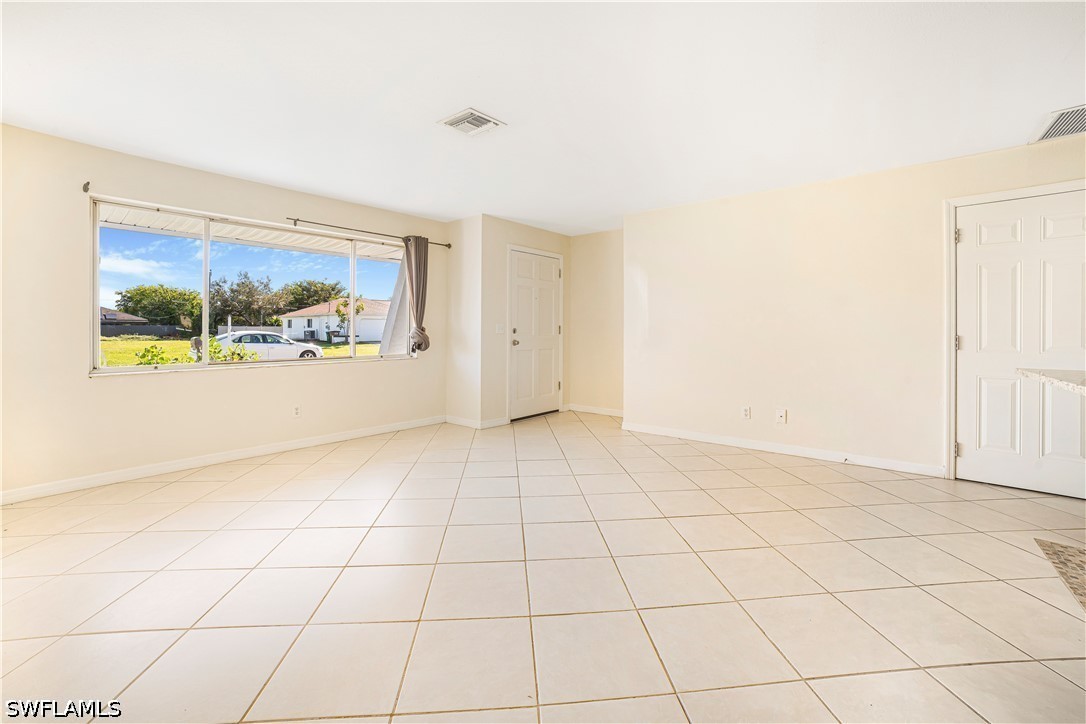 3 Bed Pool Home for Sale in Cape Coral, photo 14